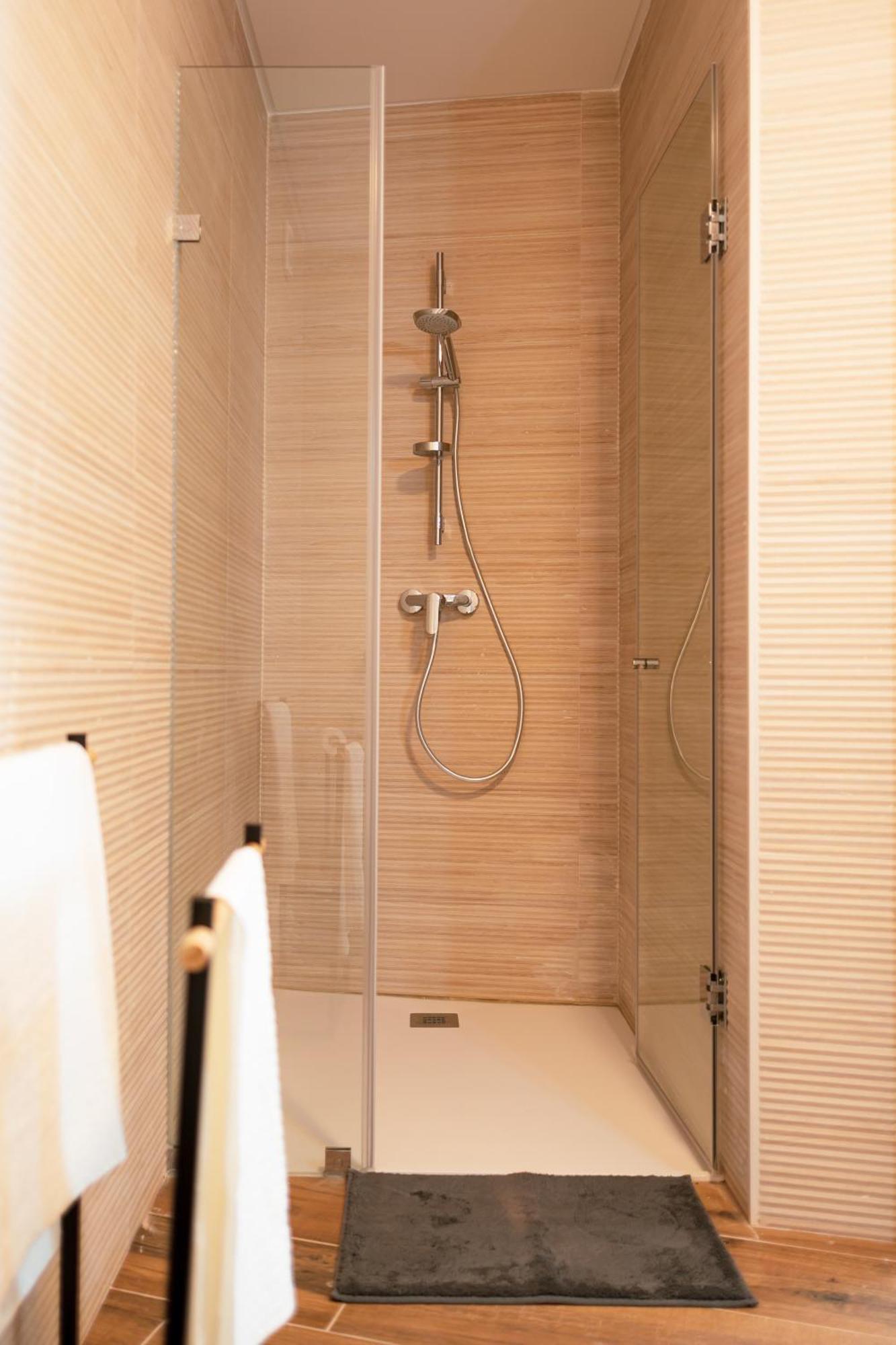 Gold Apartment Ferrel II Екстериор снимка